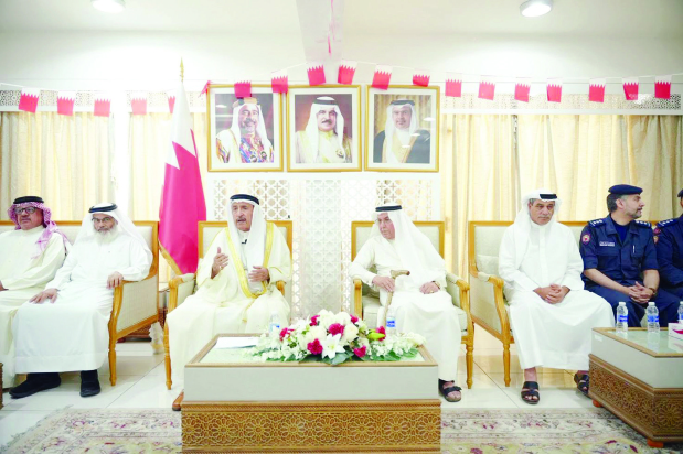 <p>The Muharraq Council held a national meeting yesterday, which brought together a distinguished group of media and national personalities as well as legislators, dignitaries and citizens. </p><p>A document of loyalty to His Majesty King Hamad was signed, reiterating pledge of loyalty to the leadership in light of the current challenges facing the region.</p>